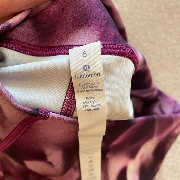 Lululemon Wunder Under crops - Picture 4 of 5